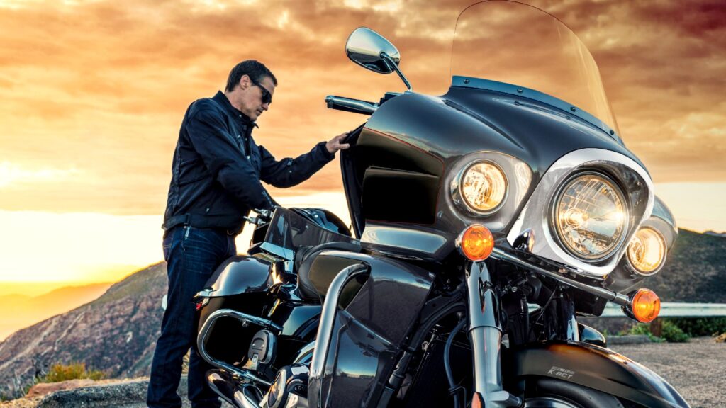 Kawasaki Vulcan 1700 Voyager Front